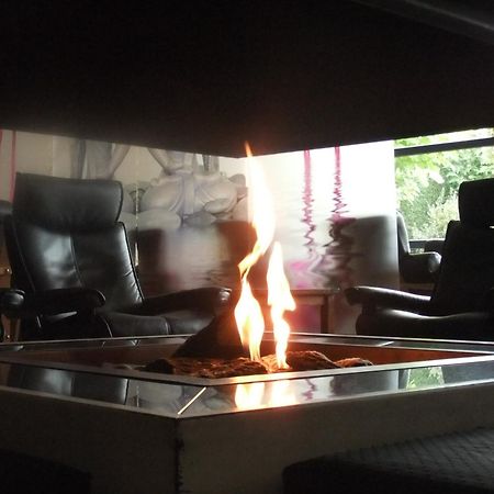 Hotel Thermen Dilbeek Bagian luar foto
