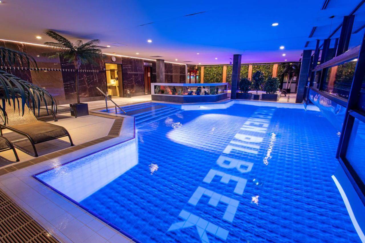 Hotel Thermen Dilbeek Bagian luar foto