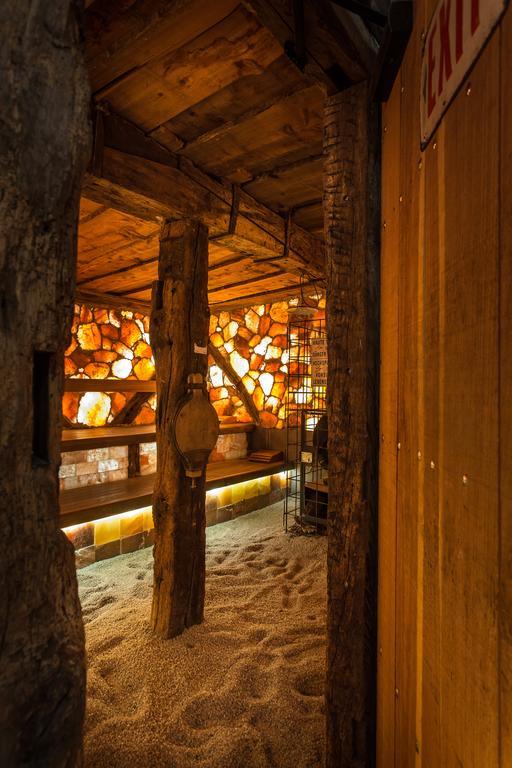 Hotel Thermen Dilbeek Bagian luar foto